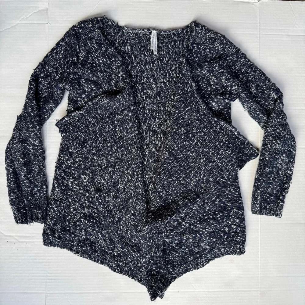 Aeropostale Long Sleeve Cardigan Open Front crochet Sweater Women’s Medium - Picture 2 of 10